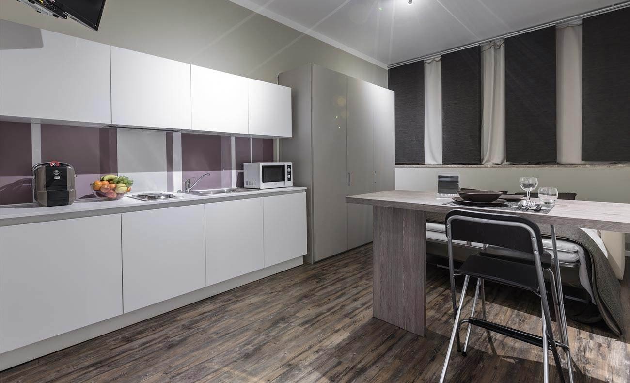Economy Studio Apartament or Aparthotel in Milan with kitchen
