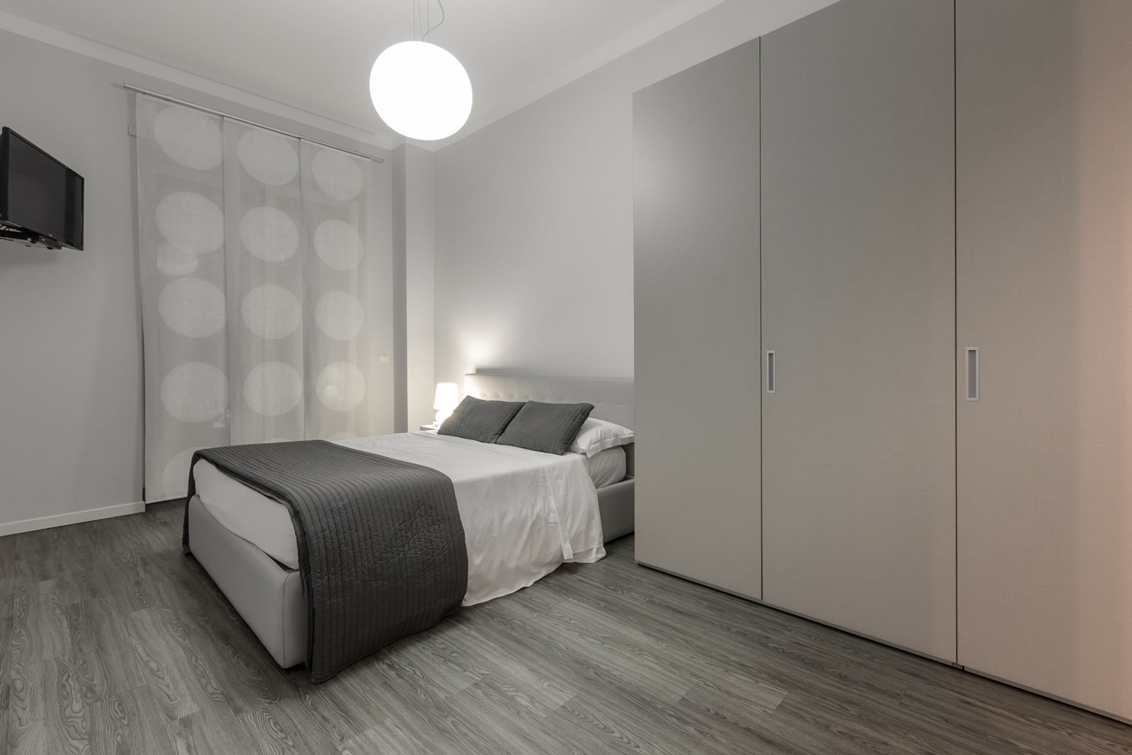 bedroom Two-room apartment Milan Fiera Aparthotel